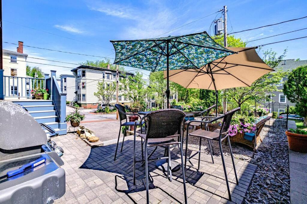 Historic Corner Apartment With Patio & Off Street Parking Portland Exterior foto